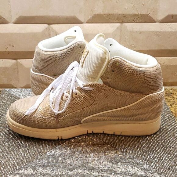 SOLD!! NIKE Air Python PRM "Metallic Gold" - Size 7 1/2 - Picture 5 of 9